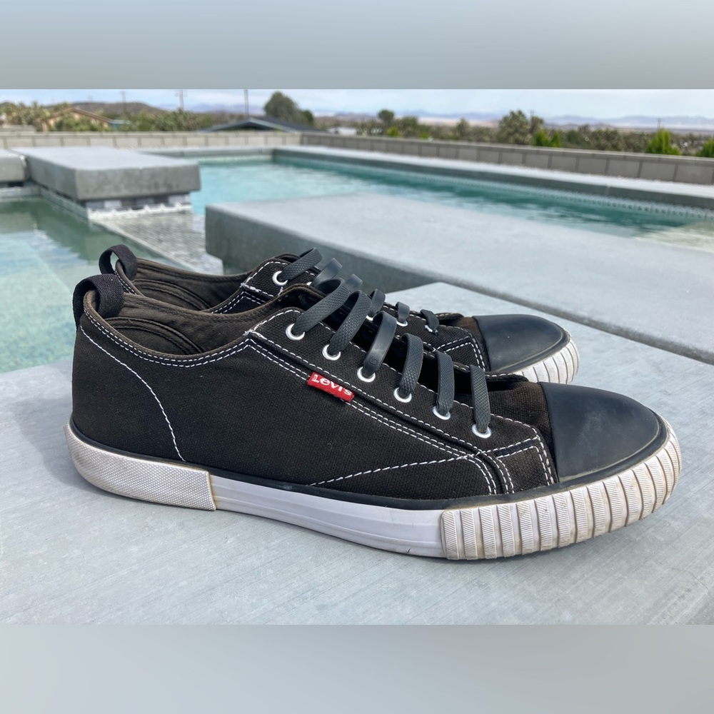 Levi's Black and White Sneakers